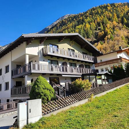 Hotel Bianca'S Bb Sölden Esterno foto