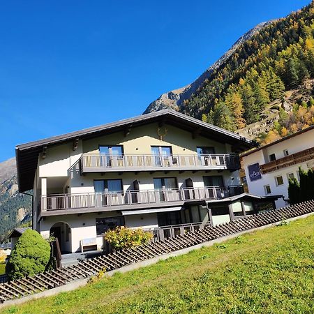 Hotel Bianca'S Bb Sölden Esterno foto